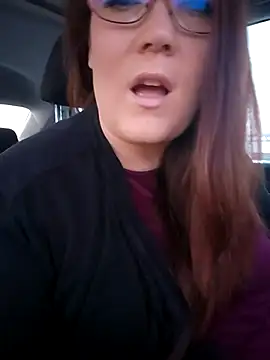 Snapshot of BBWQUEENBEEE chatting on 02-12-25, 02:21 BBWQUEENBEEE online show from 02-12-25, 02:21