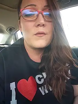 Snapshot of BBWQUEENBEEE chatting on 03-09-25, 09:36 BBWQUEENBEEE online show from 03-09-25, 09:36