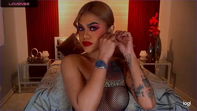 Snapshot of StellaStrong30 chatting on 03-12-26, 11:33 StellaStrong30 online show from 03-12-26, 11:33