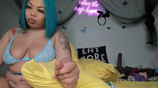 ThickAssRena online show from 02-12-25, 01:41