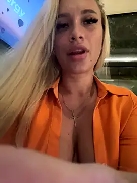 SinwithAmy online show from 10-08-25, 03:37