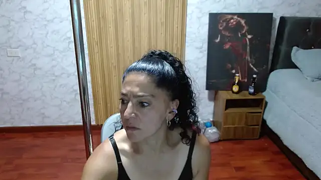 Anitta muscle online show from 04-23-26, 08:22