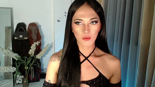 Ts-Glamourosa online show from 03-04-25, 02:10