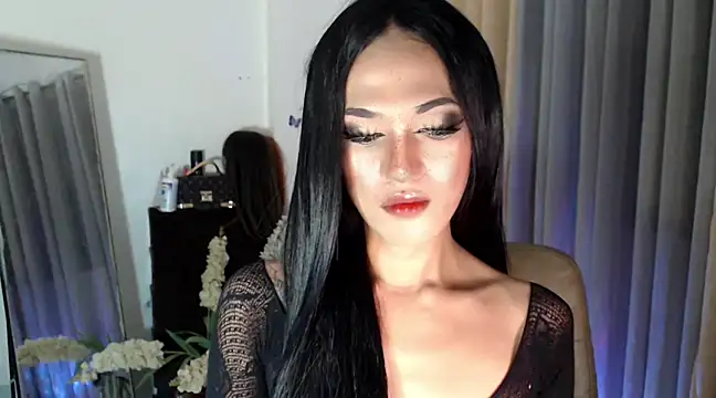 Ts-Glamourosa online show from 03-15-25, 06:43