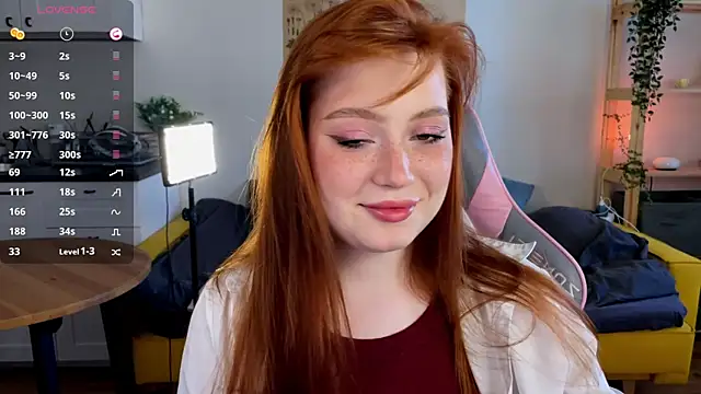 Snapshot of Sofy_Benson chatting on 04-11-26, 01:26 Sofy Benson online show from 04-11-26, 01:26