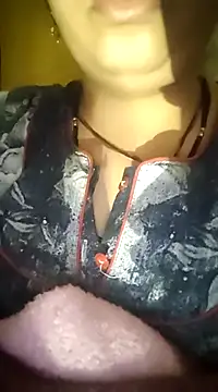 Snapshot of Riyasingh9 chatting on 12-29-24, 09:20 Riyasingh9 online show from 12-29-24, 09:20