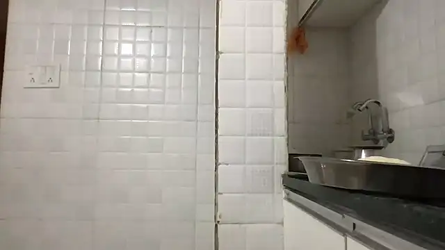 Snapshot of Riyasingh9 chatting on 03-12-25, 04:41 Riyasingh9 online show from 03-12-25, 04:41