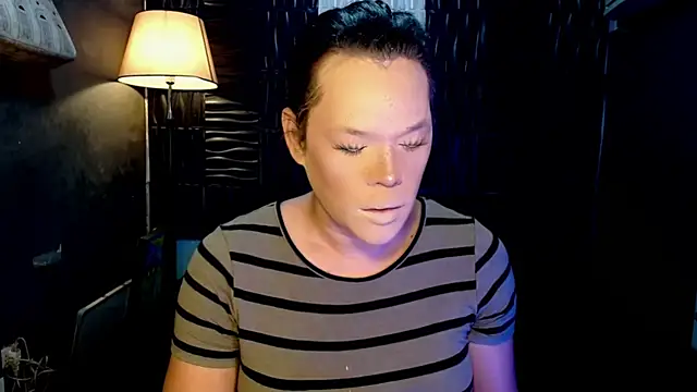 UrtopshemalegoddessAliyah online show from 05-31-26, 05:53