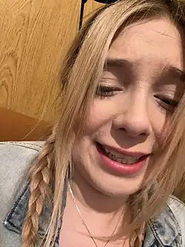 CherryAuroraa online show from 01-02-25, 01:06