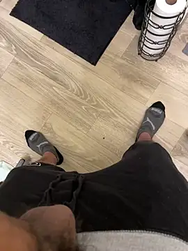 Snapshot of Nando49_ chatting on 02-22-25, 09:12 Nando49 online show from 02-22-25, 09:12