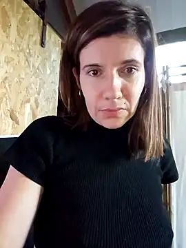 Snapshot of Lina_lou4 chatting on 12-04-24, 03:32 Lina lou4 online show from 12-04-24, 03:32