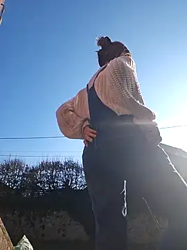 Snapshot of Lina_lou4 chatting on 01-18-25, 12:57 Lina lou4 online show from 01-18-25, 12:57