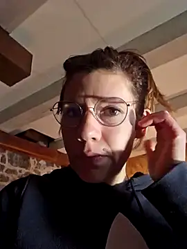 Snapshot of Lina_lou4 chatting on 02-16-25, 09:59 Lina lou4 online show from 02-16-25, 09:59