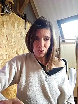 Snapshot of Lina_lou4 chatting on 03-01-25, 03:27 Lina lou4 online show from 03-01-25, 03:27