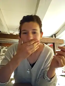 Snapshot of Lina_lou4 chatting on 03-04-25, 07:19 Lina lou4 online show from 03-04-25, 07:19