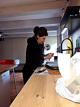 Snapshot of Lina_lou4 chatting on 09-11-25, 07:41 Lina lou4 online show from 09-11-25, 07:41