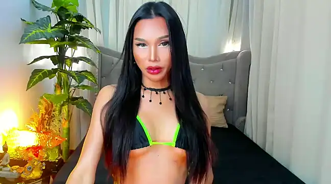 Snapshot of MonstrousCockDiva69 chatting on 01-05-25, 04:38 MonstrousCockDiva69 online show from 01-05-25, 04:38