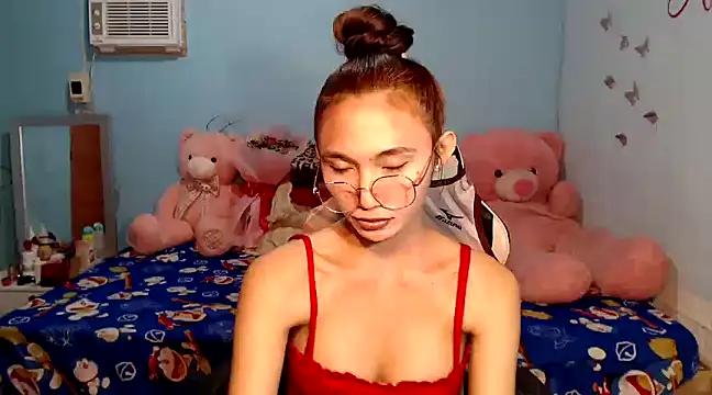 PirateEmpressBoaAico online show from 02-18-25, 01:43