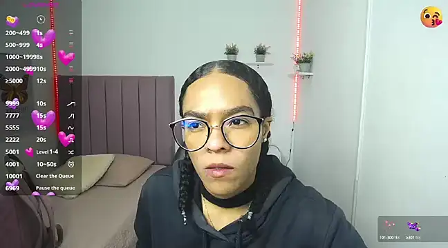 Nina lovee  online show from 12-21-24, 01:32