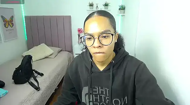 Nina lovee  online show from 03-13-25, 12:35