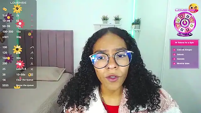 Nina lovee  online show from 09-08-25, 02:16