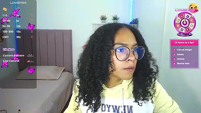 Nina lovee  online show from 09-09-25, 02:16