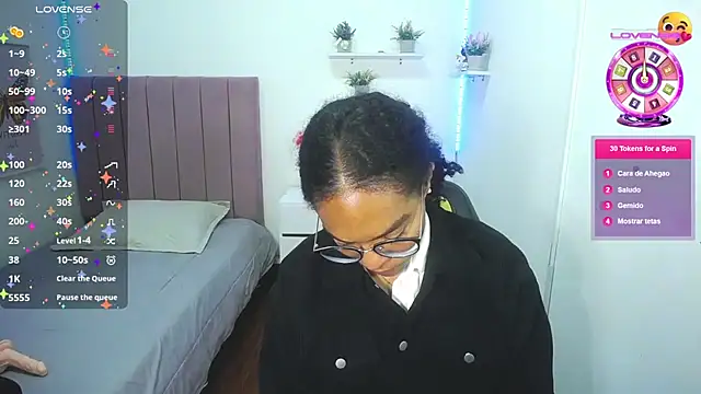 Nina lovee  online show from 09-16-25, 01:34