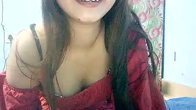 Snapshot of lovelydesi21 chatting on 01-20-25, 04:01 lovelydesi21 online show from 01-20-25, 04:01