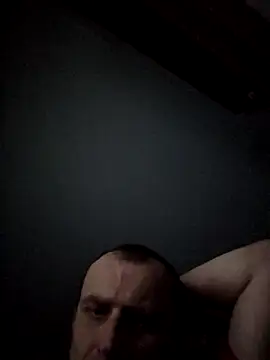 Roman0798 online show from 10-19-25, 04:18