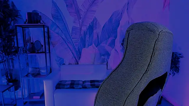 EmilyWilden online show from 10-11-25, 08:46