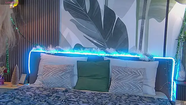 RubyValen online show from 01-03-25, 01:05