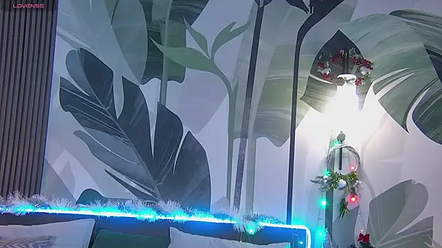 RubyValen online show from 01-13-25, 01:02