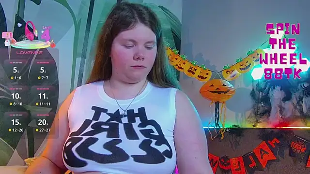 RubyValen online show from 10-25-25, 01:13