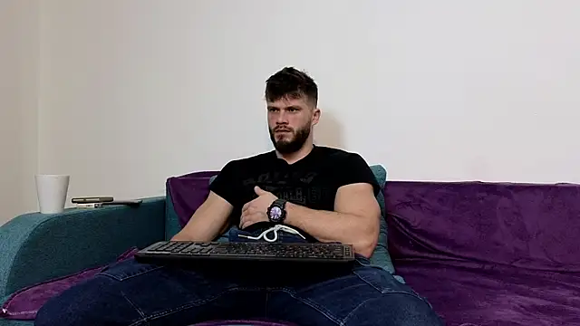 TheTopAlex online show from 12-11-24, 03:45