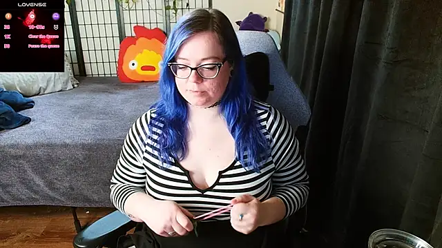 KiraSpitQueen online show from 02-02-25, 02:27