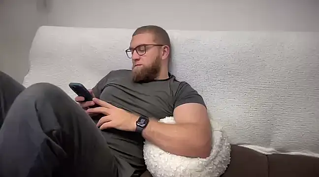 Bear bear  online show from 12-11-24, 10:06