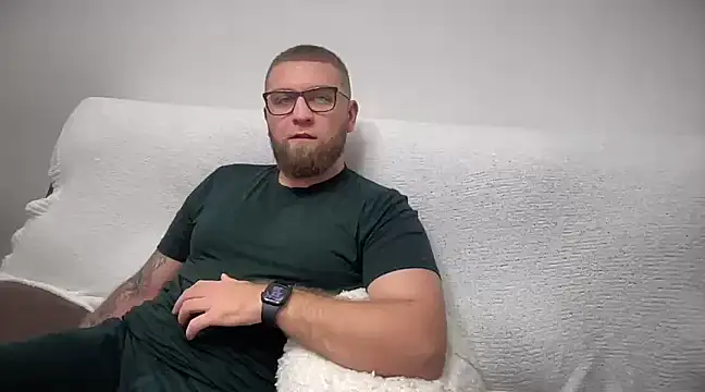 Bear bear  online show from 12-16-24, 08:37
