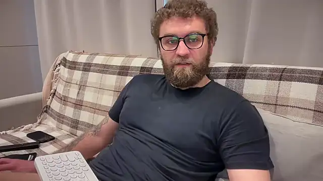 Bear bear  online show from 05-11-26, 08:42