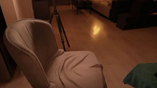 Snapshot of Alisa_Moon_ chatting on 03-22-26, 12:36 Alisa Moon online show from 03-22-26, 12:36