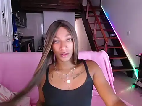 Snapshot of samy_doll chatting on 07-03-26, 05:52 samy doll online show from 07-03-26, 05:52
