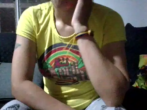 Snapshot of RAYA_1 chatting on 02-04-25, 01:13 RAYA 1 online show from 02-04-25, 01:13