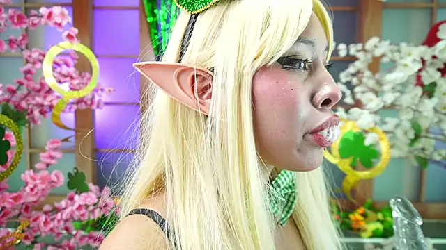 Snapshot of miss__maria chatting on 03-17-25, 06:00 miss maria online show from 03-17-25, 06:00