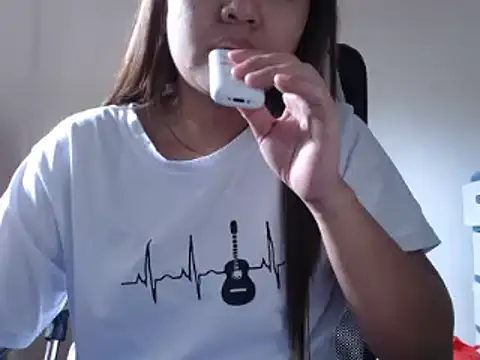 xTheLastVIRGINx online show from 12-11-24, 05:32