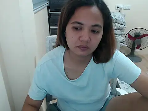 Snapshot of xTheLastVIRGINx chatting on 03-20-26, 03:39 xTheLastVIRGINx online show from 03-20-26, 03:39