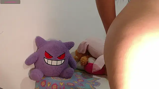 ivannaah  online show from 06-26-26, 06:29