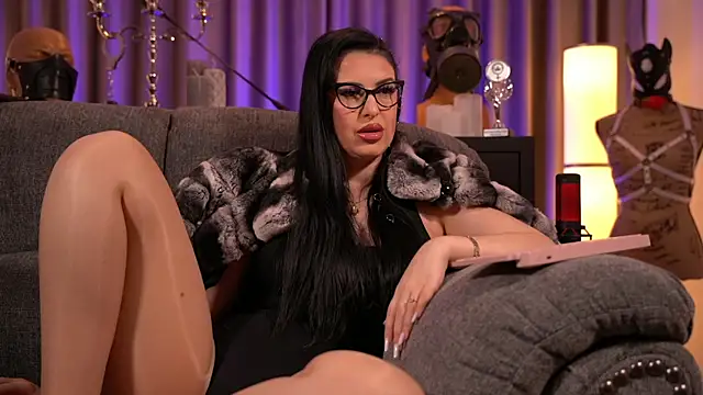 kelly kent online show from 12-22-24, 01:55