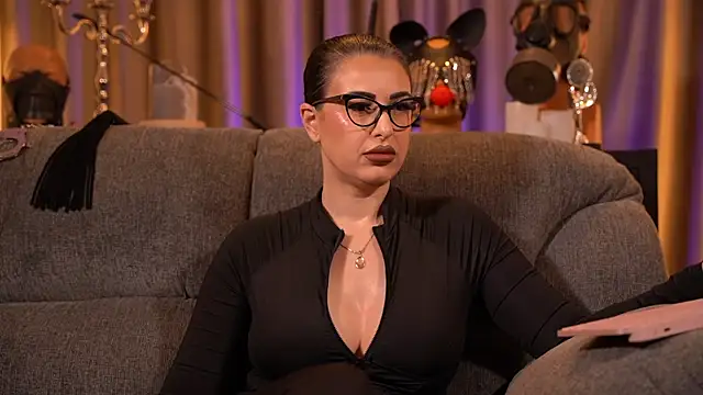 kelly kent online show from 12-18-25, 11:33