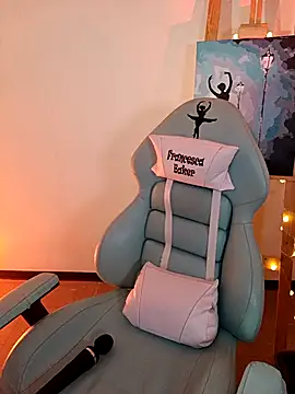 francesca baker1007 online show from 10-18-25, 01:08