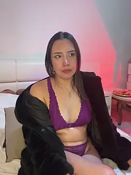 Freyja soh online show from 02-15-25, 02:37