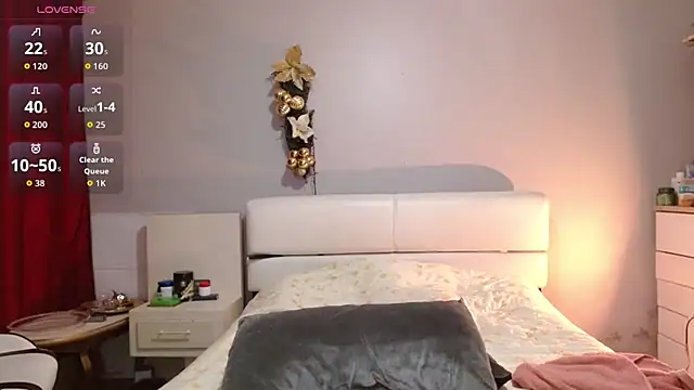 Freyja soh online show from 12-14-25, 06:45